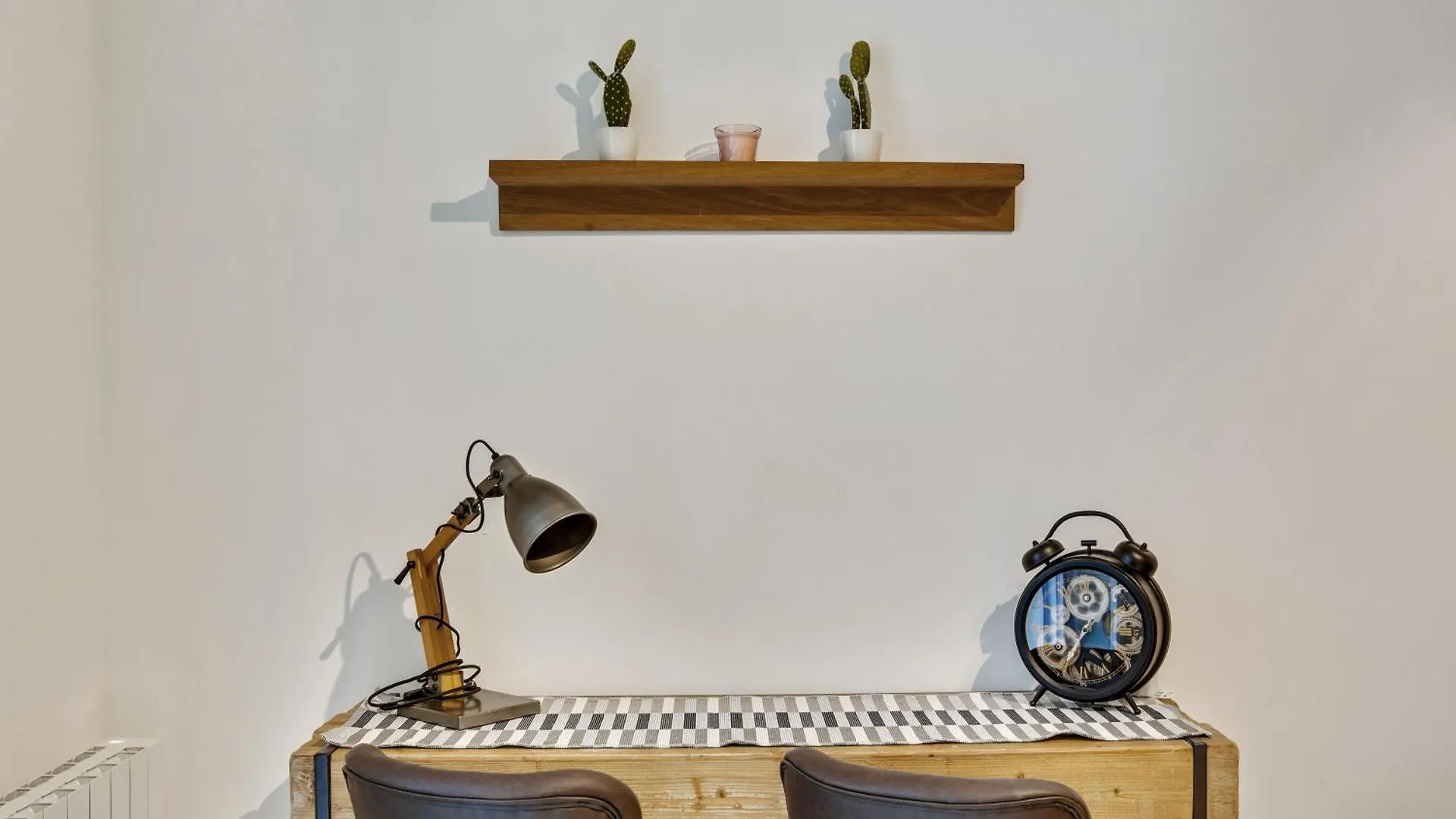 Chic Studio With Terrace In Paris 0*,