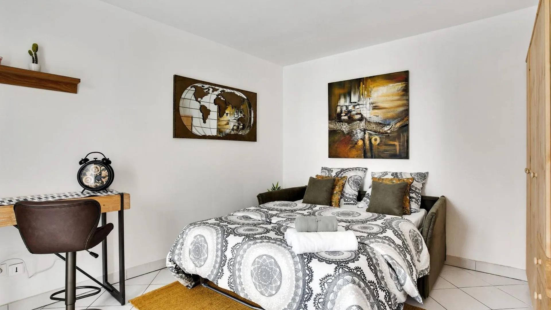 Apartment Chic Studio With Terrace In Paris France